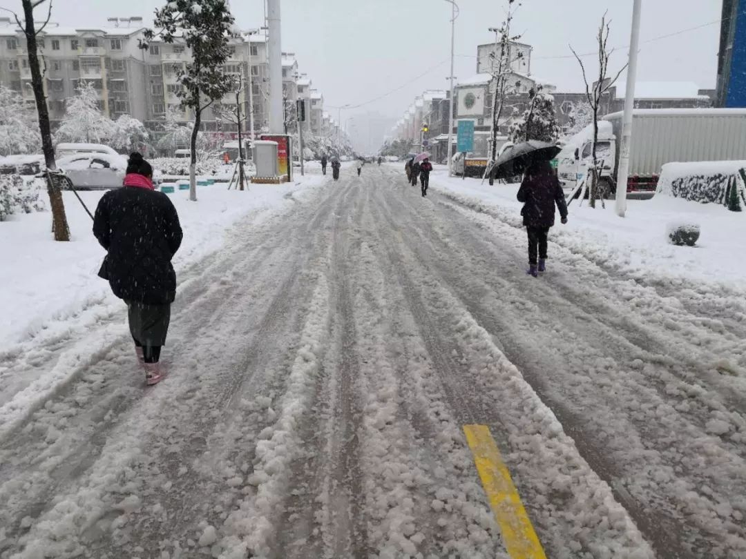 袭击东北的这场特大暴风雪，到底极端到了什么程度？