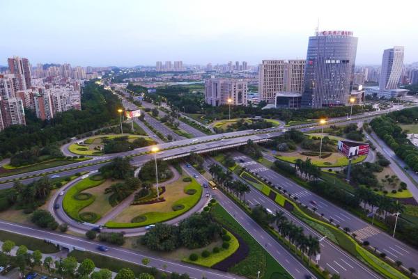 东莞有什么好逛街的地方啊？