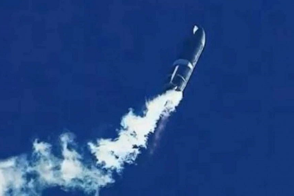 SpaceX星舰着陆时发生爆炸，发生爆炸的原因是什么？