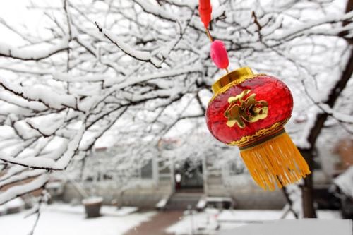 瑞雪兆丰年的上一句