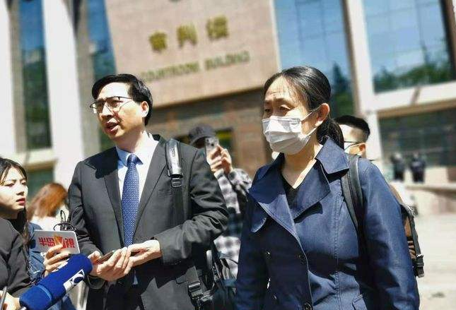 “江歌案”开庭宣判临时取消，江妈妈对此有何回应？