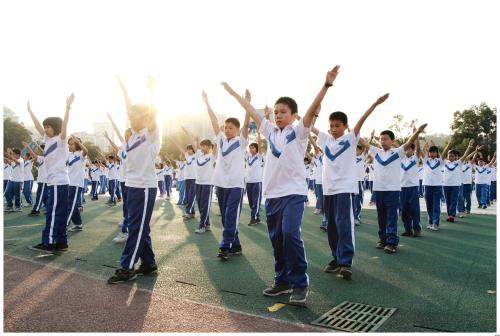 第一套全国中学生广播体操每节的名称