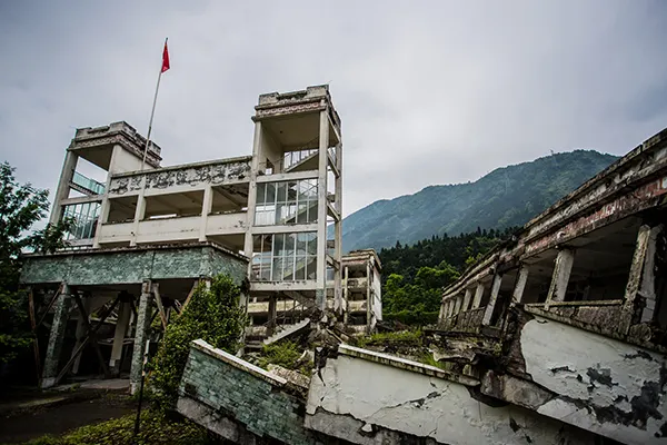 四川芦山县发生6.1级地震，此次地震造成了怎样的损失？