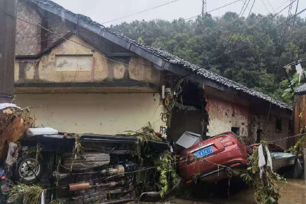 上海遭遇8级大风加暴雨，给隔离方舱造成了哪些影响？