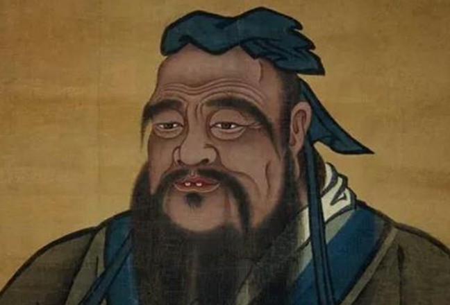 子语鲁大师乐，曰：”乐，其可知也。始作，翕如也；从之，纯如也，皦如也，绎如也，以成。”的意思是什么