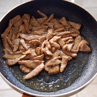 如何小炒牛肉