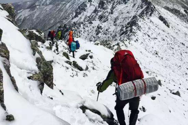 黄山95后女诗人星芽登山时不幸遇难，造成此事故的原因是什么？