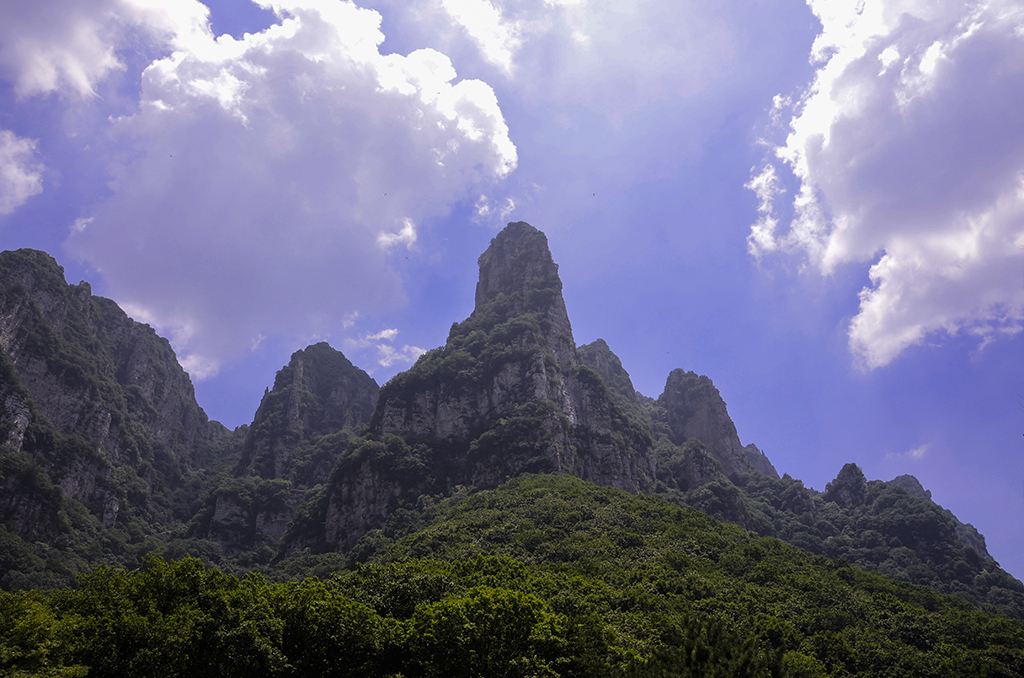 求武汉到庐山三日自助游攻略。希望各位能在交通和旅游景点线路上出谋划策。